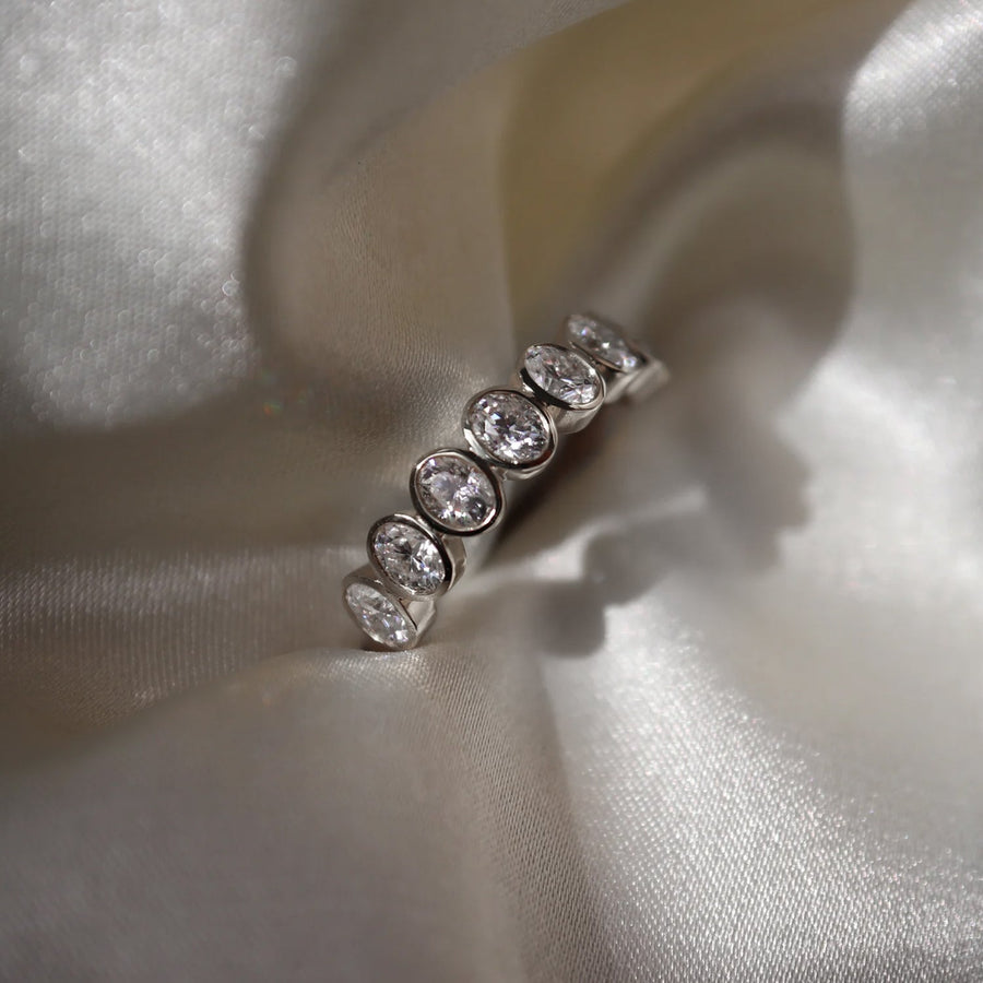 The Prong Della Moissanite Ring - KNT - Engagement Rings, Wedding Bands & Fine Jewelry