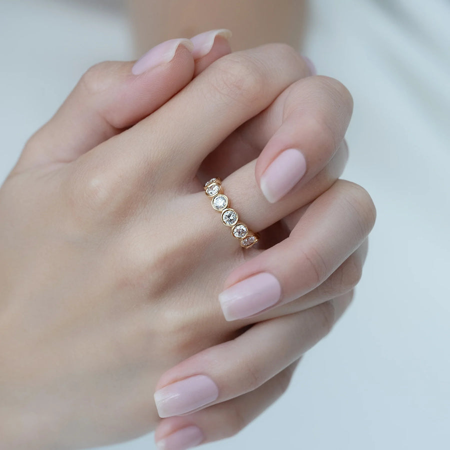  Round Bezel Eternity Ring 18k Yellow Gold 3 0 002