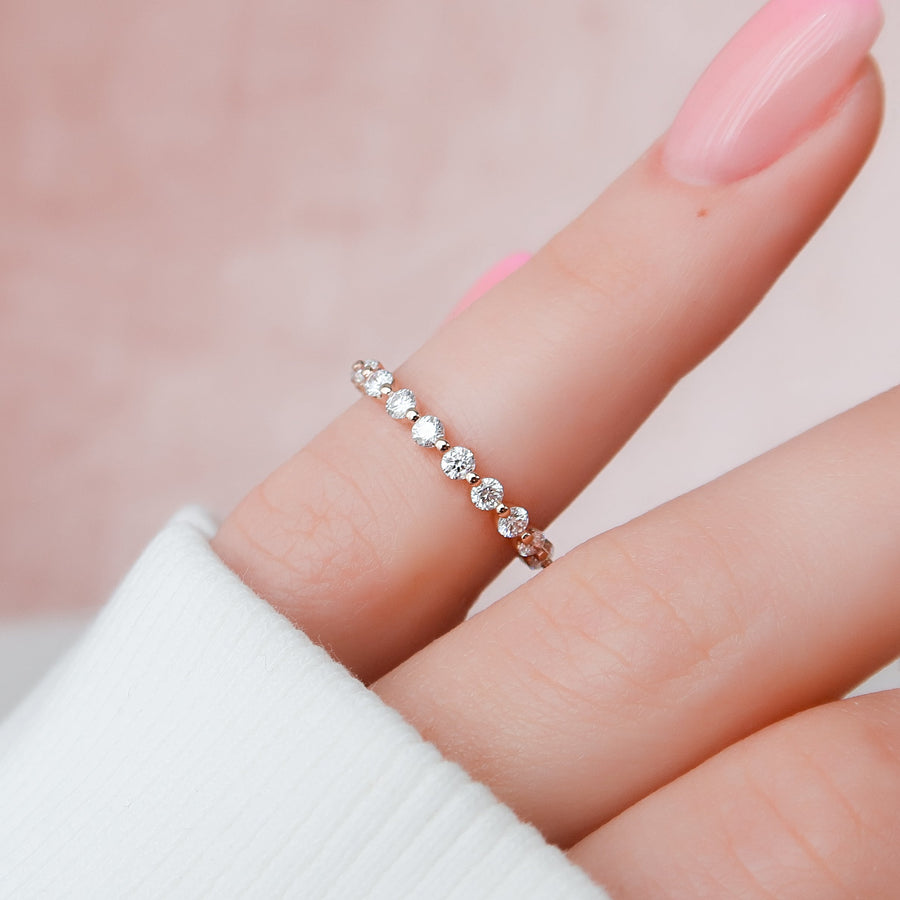  Round Shared Prong Eternity Ring 18k Rose Gold 1 0 003