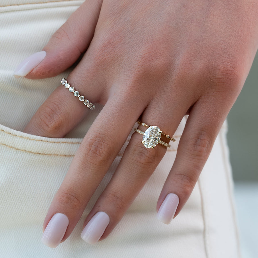  Round Shared Prong Eternity Ring 18k White Gold 1 5 002