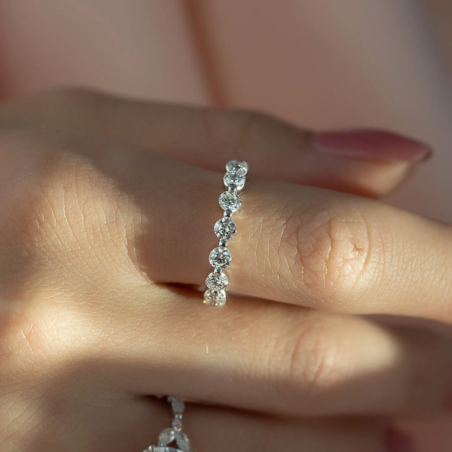  Round Shared Prong Eternity Ring 18k White Gold 2 0 002