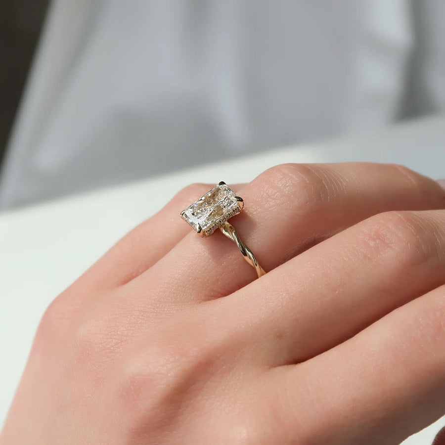  The Alice Radiant Lab Diamond Ring 18k Yellow Gold 004 Final