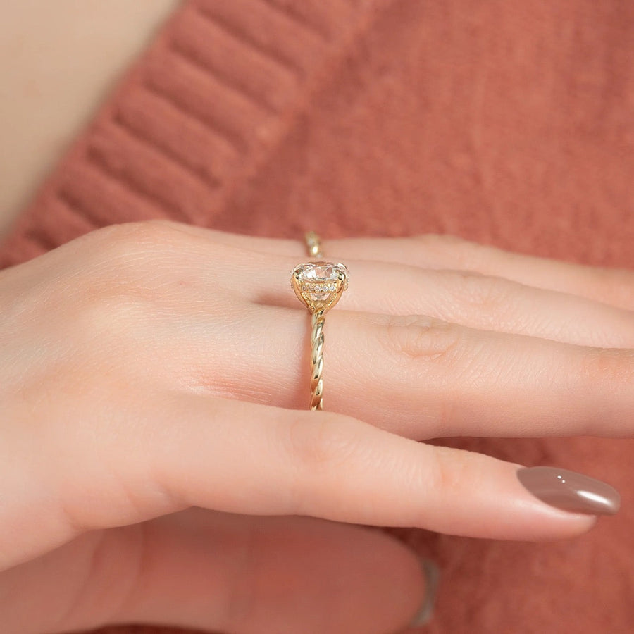  The Alice Round Lab Diamond Ring 18k Yellow Gold 004 Final