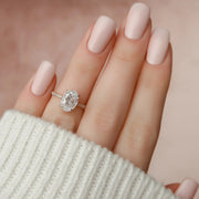  The Aline Oval Moissanite Ring 18k Rose Gold 003