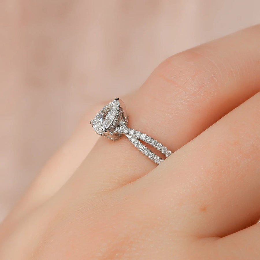  The Angelina Pear Lab Diamond Ring 18k White Gold 004 Final
