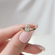  The Berta Oval Lab Diamond Ring 18k Yellow Gold 003