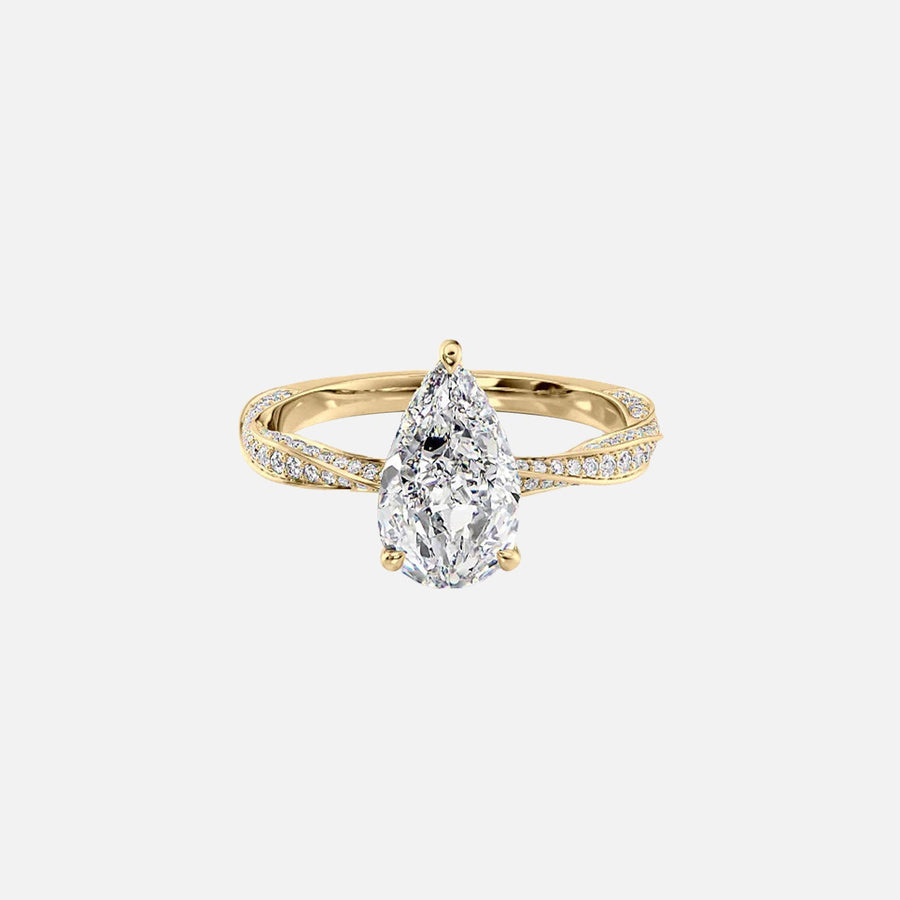 The Caroline Pear Lab Diamond Ring 14k Yellow Gold 001