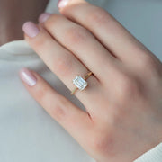  The Ellie Emerald Lab Diamond Ring 18k Yellow Gold 003