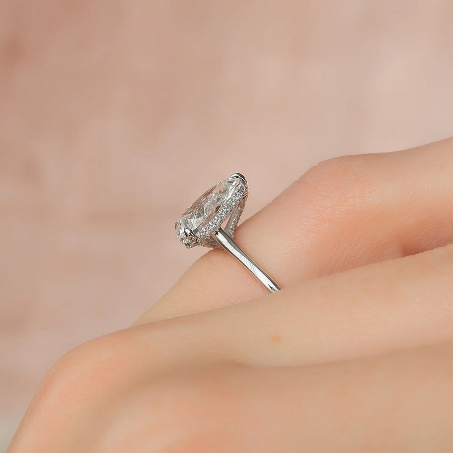  The Ellie Pear Lab Diamond Ring 18k White Gold 004 Final