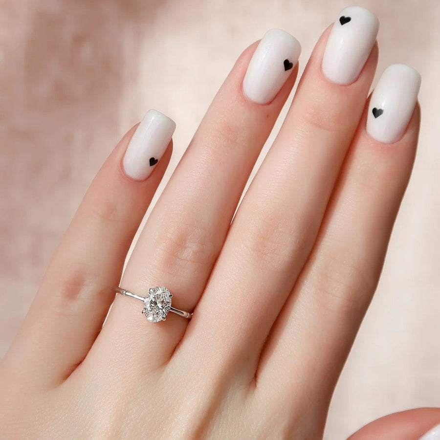  The Eve Oval Moissanite Ring 18k White Gold 003