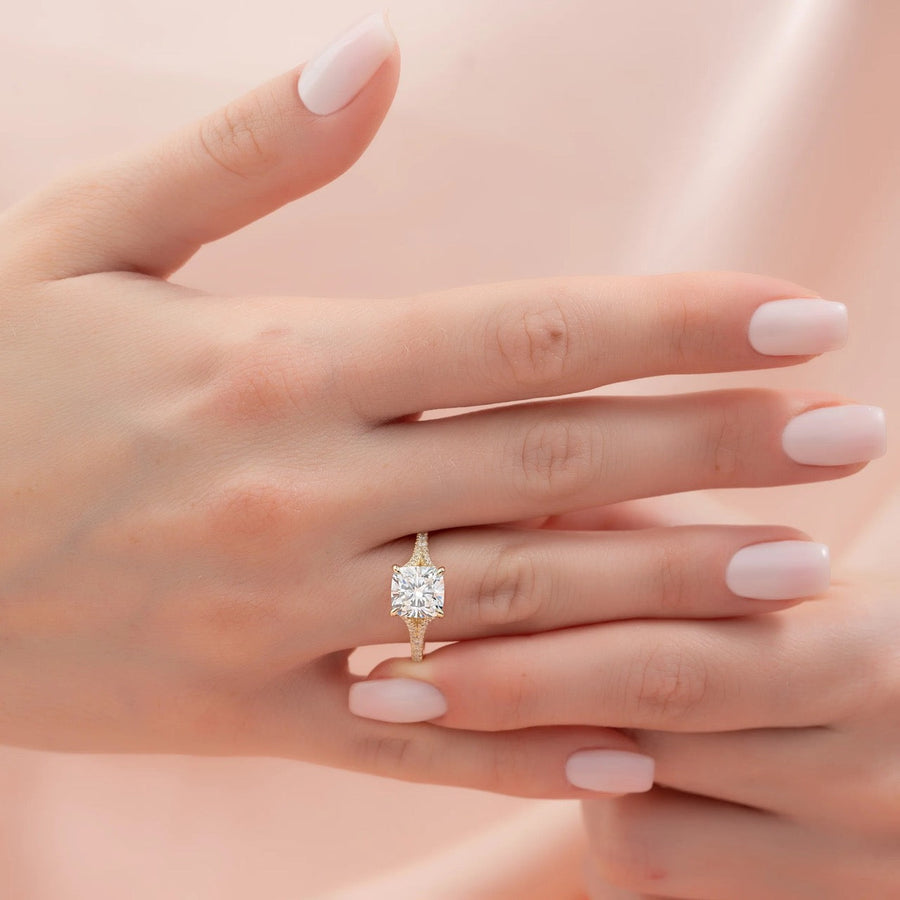  The Jade Cushion Lab Diamond Ring 18k Yellow Gold 003