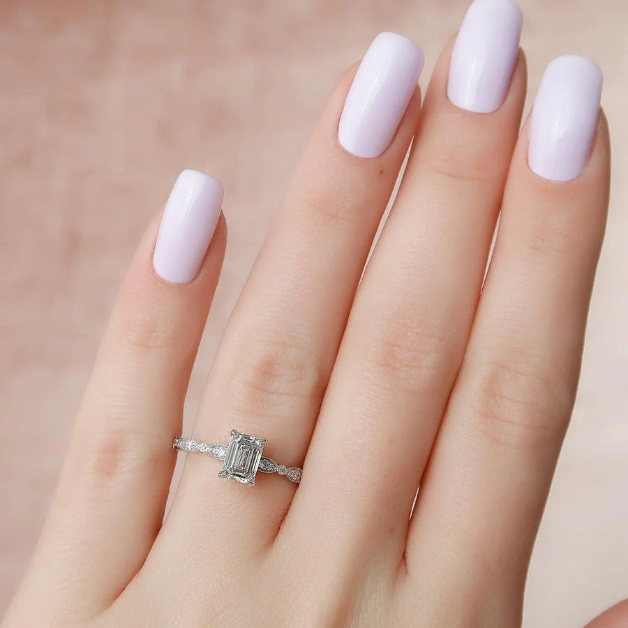  The Jasmine Emerald Lab Diamond Ring 14k White Gold 003