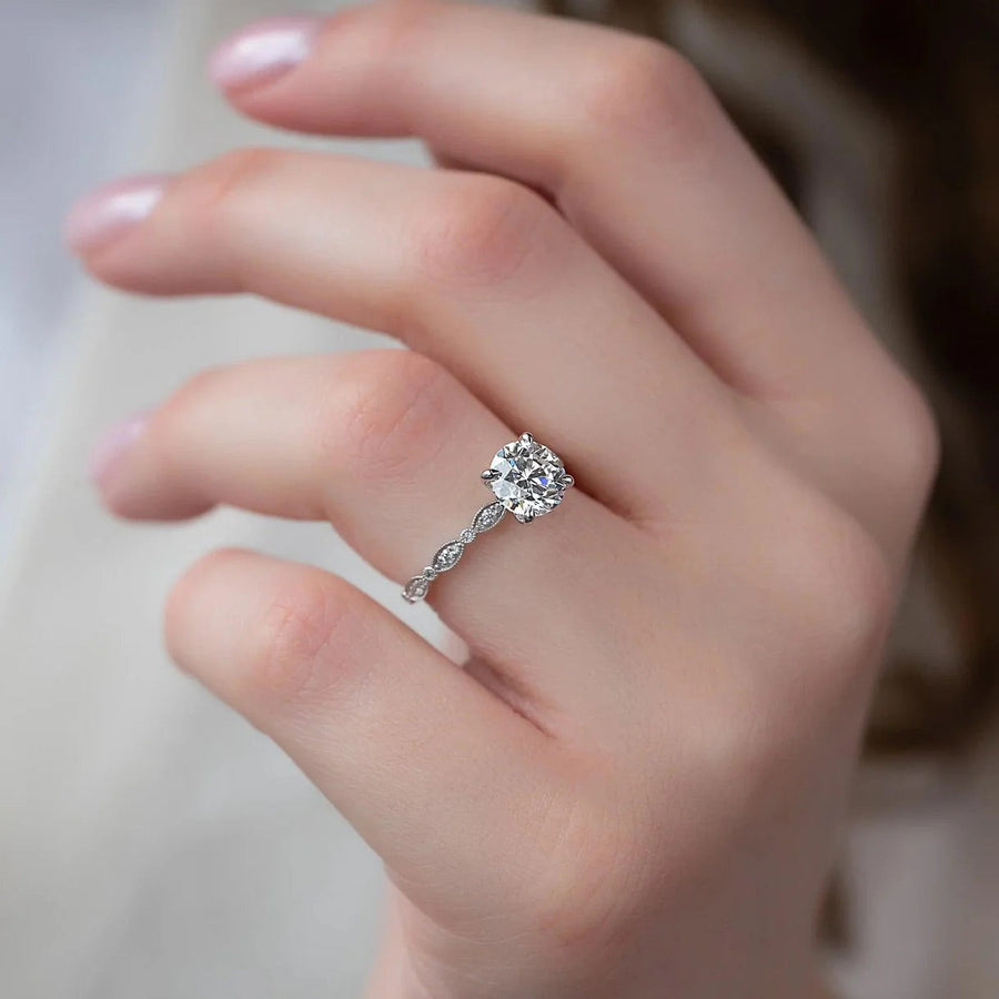  The Jasmine Round Lab Diamond Ring 18k White Gold 003