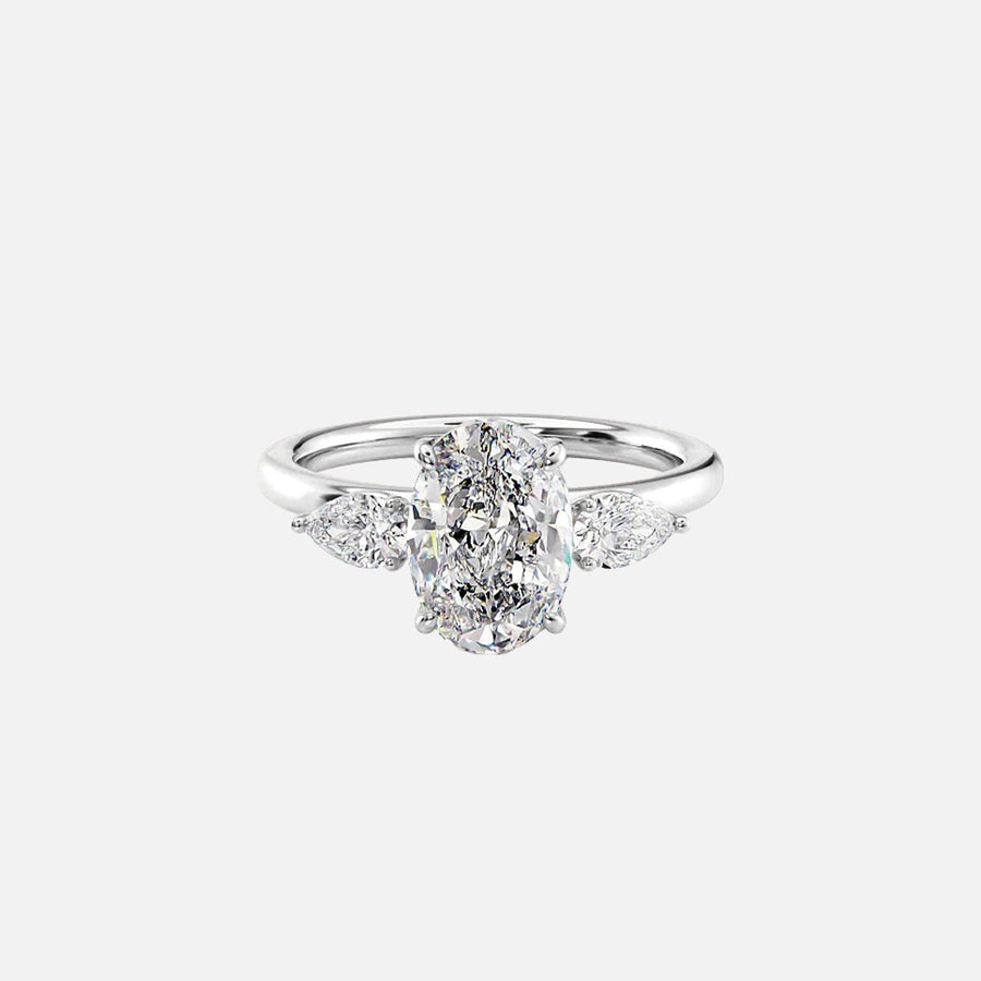  The Lauren Oval Lab Diamond Ring 18k White Gold 001