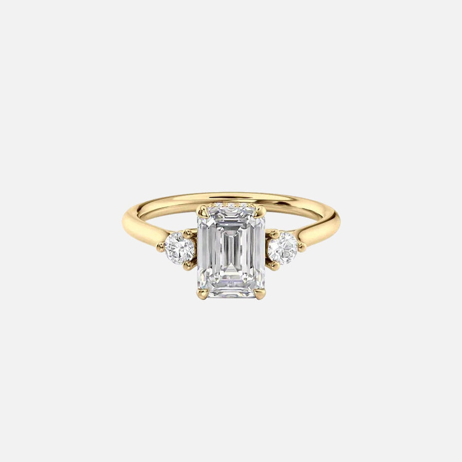  The Lia Emerald Lab Diamond Ring 18k Yellow Gold 001