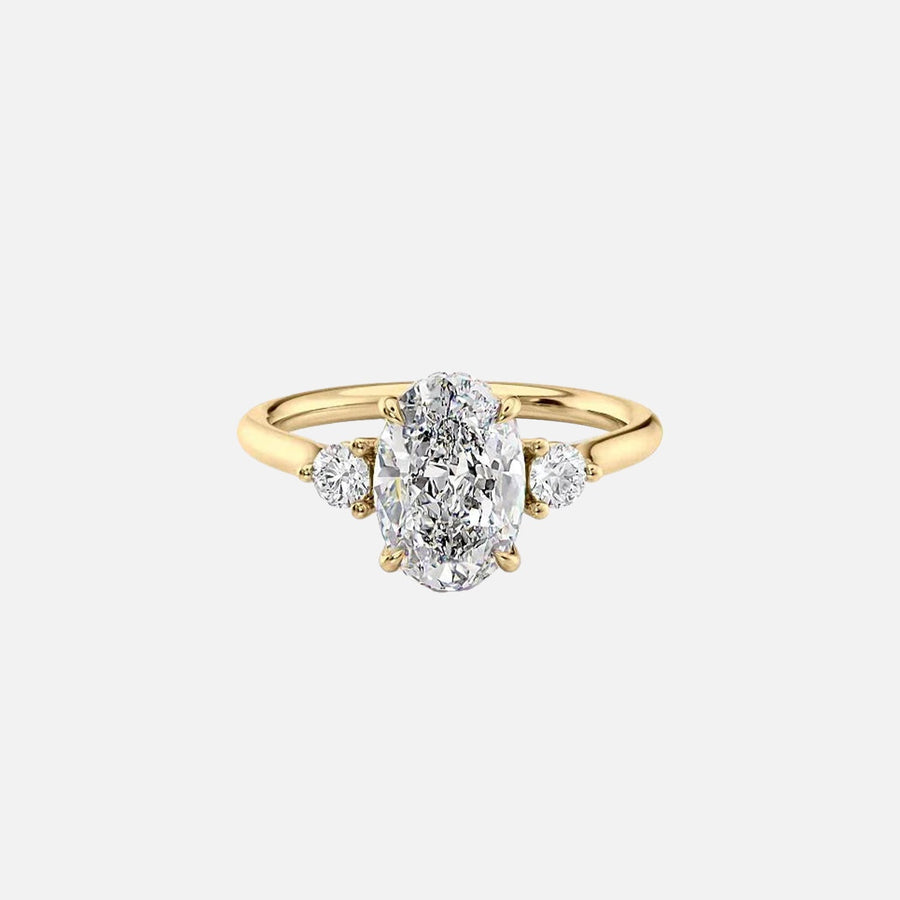 The Lia Oval Lab Diamond Ring 14k Yellow Gold 001