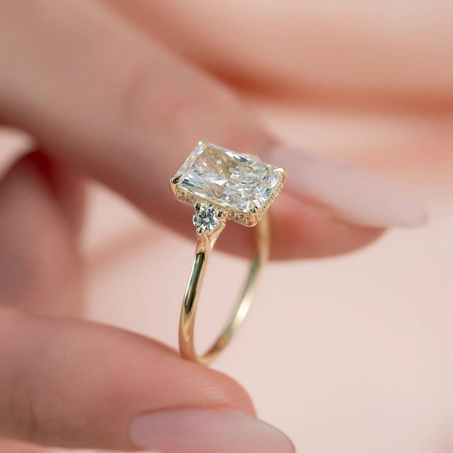  The Lia Radiant Moissanite Ring 18k Yellow Gold 004