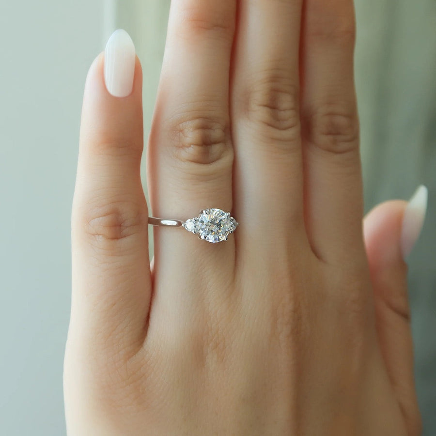  The Lia Round Lab Diamond Ring 14k White Gold 003
