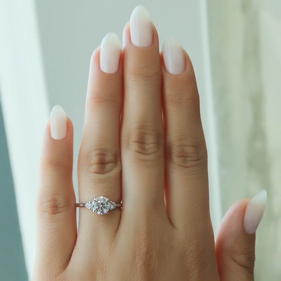  The Lia Round Lab Diamond Ring 18k White Gold 004 Final