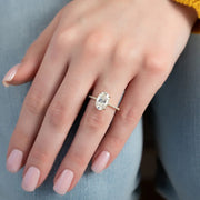  The Mandy Oval Lab Diamond Ring 18k Yellow Gold 004