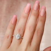  The Marquise Chelsea Oval Lab Diamond Ring 18k Rose Gold 003