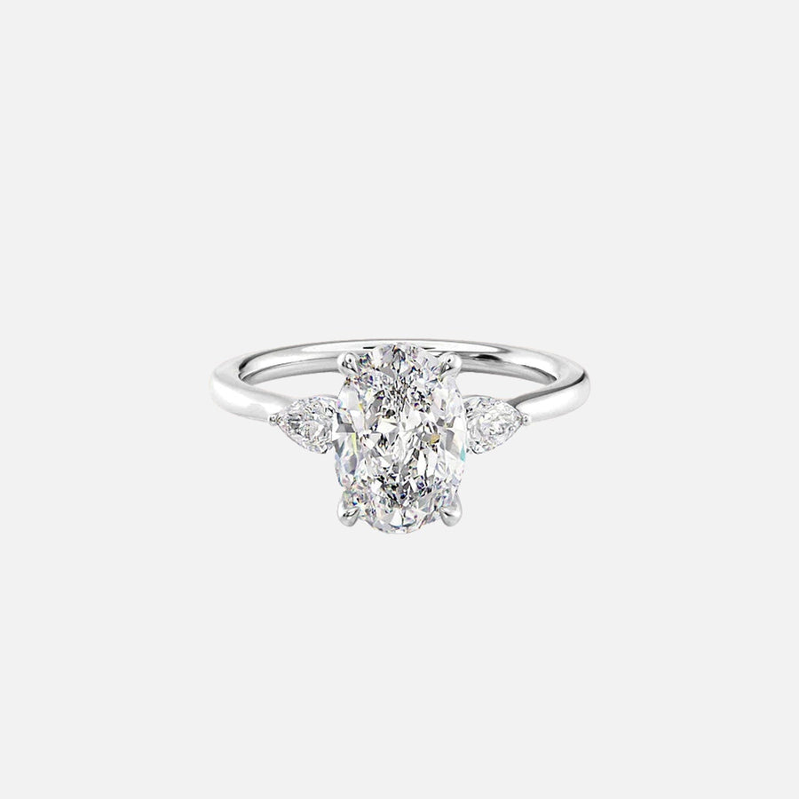  The Megan Pears Oval Lab Diamond Ring 18k White Gold 001