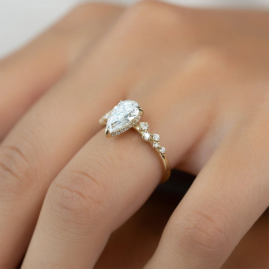  The Mia Pear Lab Diamond Ring 14k Yellow Gold 003