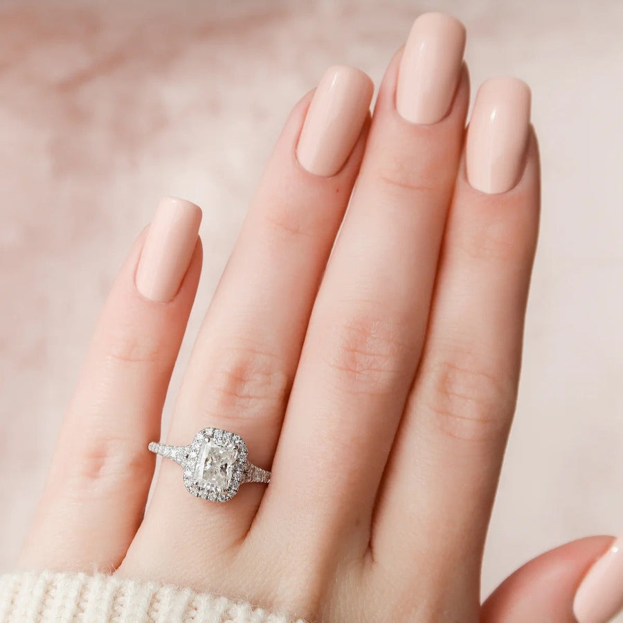  The Miley Radiant Moissanite Ring 18k White Gold 003