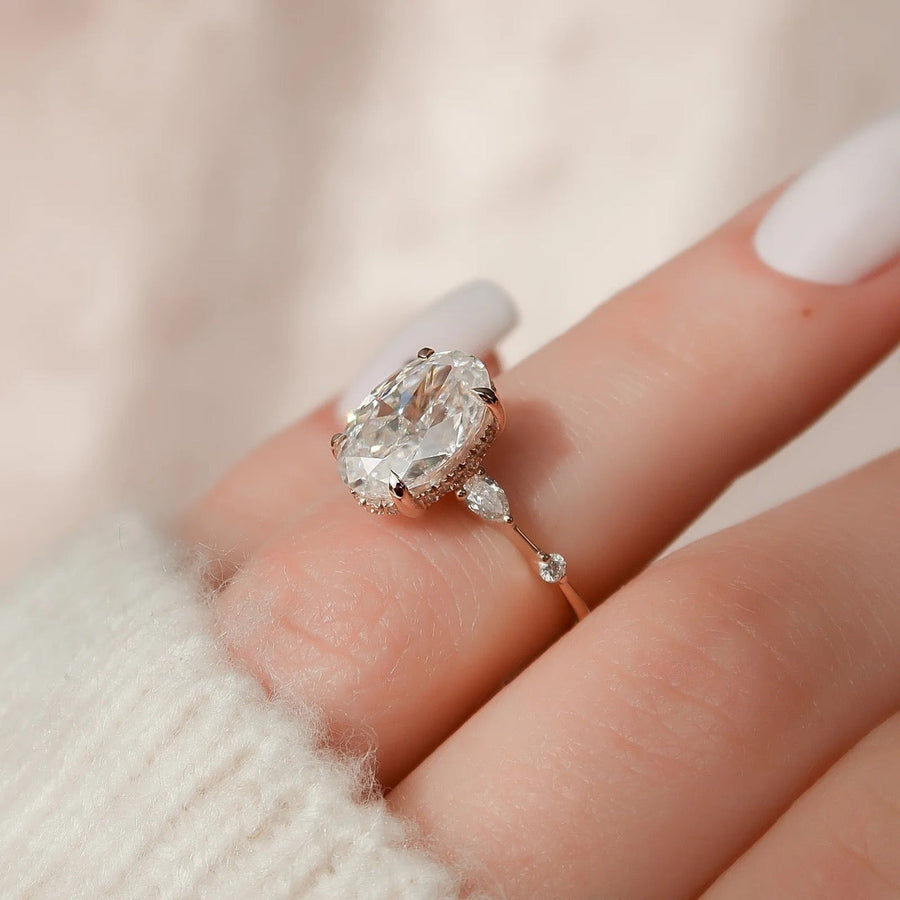  The Naomi Oval Lab Diamond Ring 18k Rose Gold 003