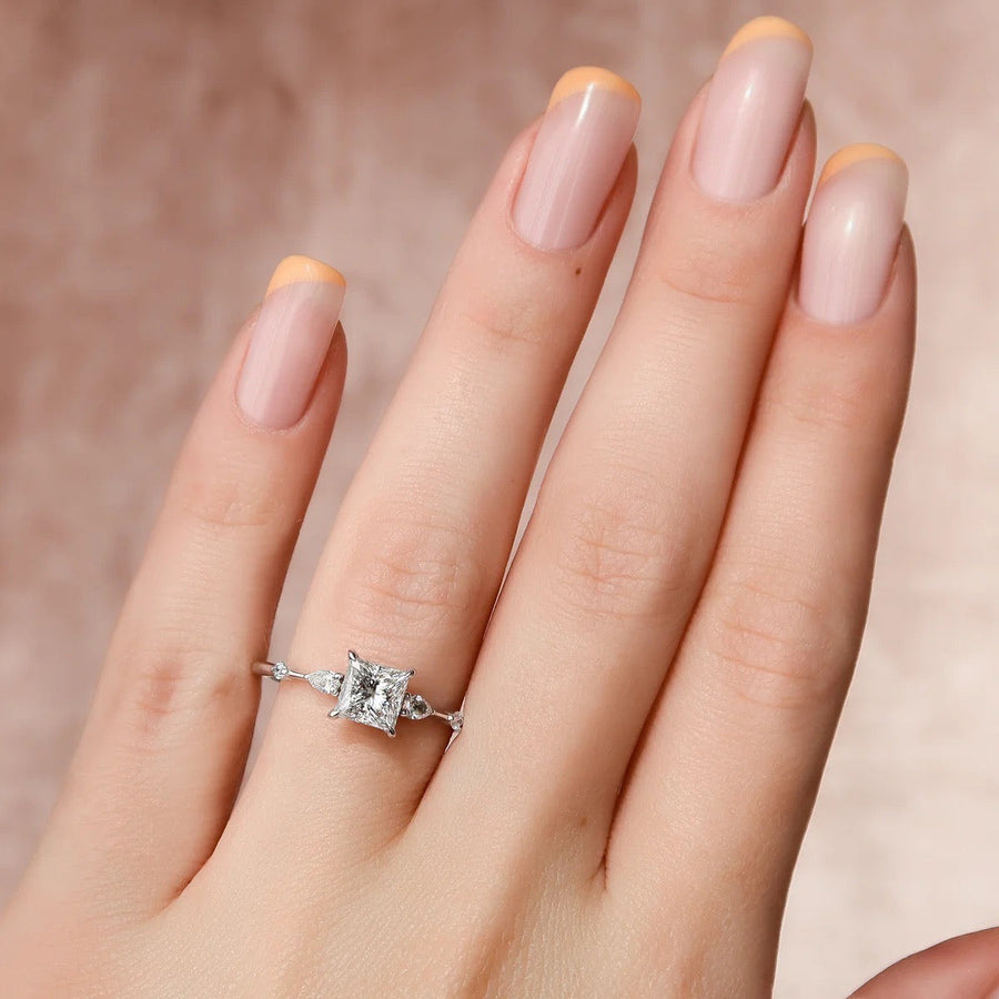  The Naomi Princess Moissanite Ring 18k White Gold 003