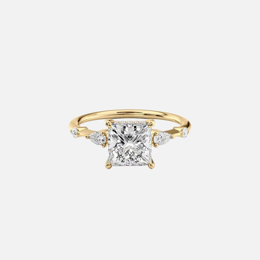  The Naomi Princess Moissanite Ring 18k Yellow Gold 001