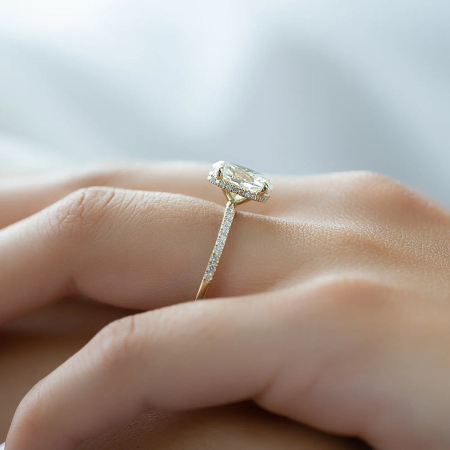  The Pave Alex Oval Lab Diamond Ring 18k Yellow Gold 003