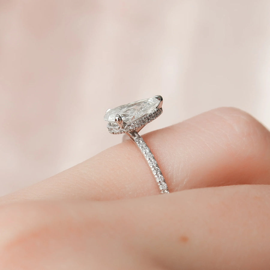  The Pave Alex Pear Lab Diamond Ring 18k White Gold 003