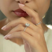  The Pave Crown Kamellie Cushion Lab Diamond Ring 18k White Gold 003