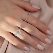  The Pave Crown Kamellie Pear Lab Diamond Ring 18k White Gold 004 Final