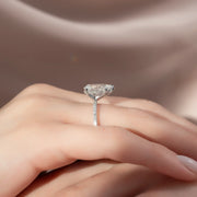  The Pave Crown Kamellie Pear Moissanite Ring 18k White Gold 003