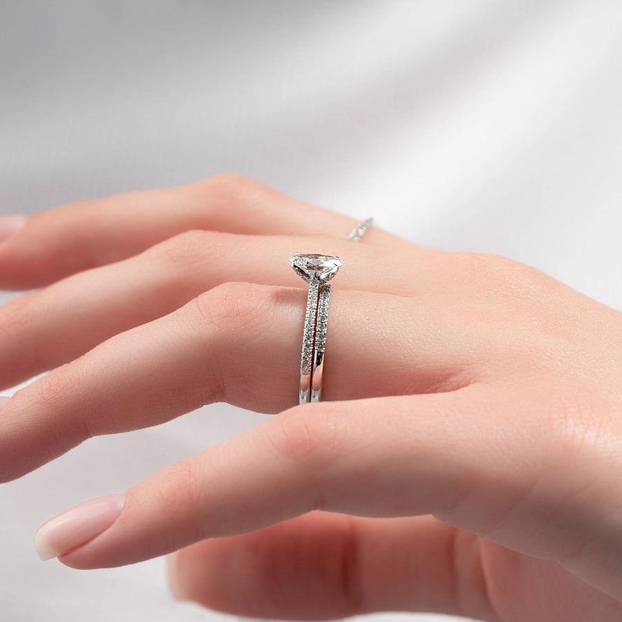  The Pave Madison Oval Moissanite Ring 18k White Gold 004