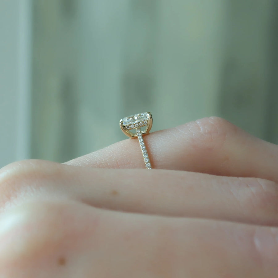  The Pave Maia Radiant Lab Diamond Ring 18k Yellow Gold 004