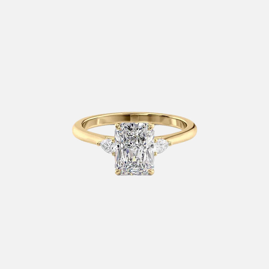  The Pears Liv Radiant Lab Diamond Ring 18k Yellow Gold 001