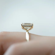  The Razor Kamellie Emerald Moissanite Ring 14k Yellow Gold 004 Final