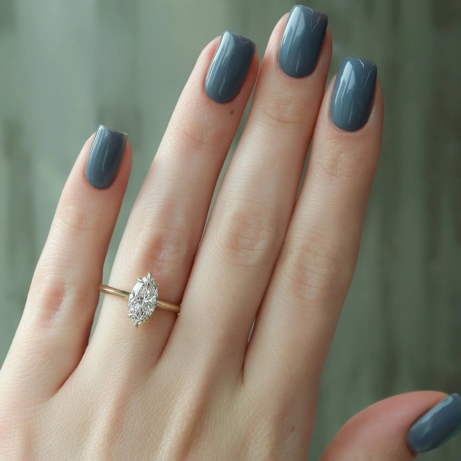  The Razor Kamellie Marquise Moissanite Ring 18k Yellow Gold 003