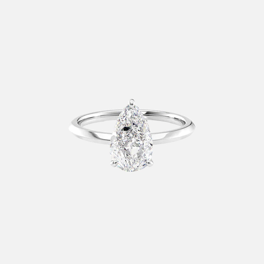  The Razor Kamellie Pear Moissanite Ring 14k White Gold 001