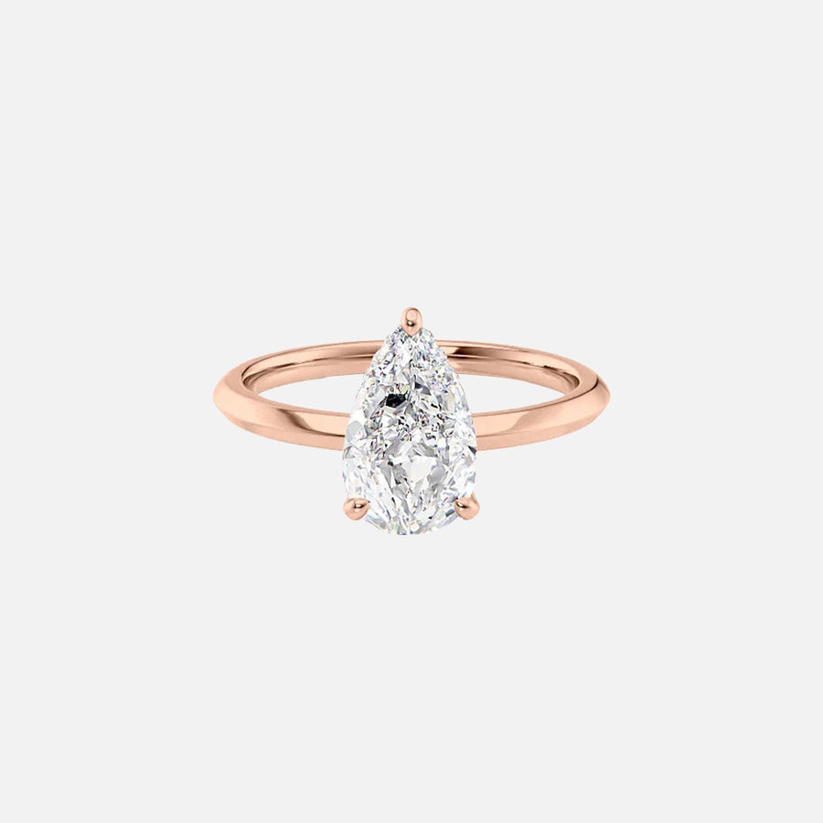  The Razor Kamellie Pear Moissanite Ring 18k Rose Gold 001