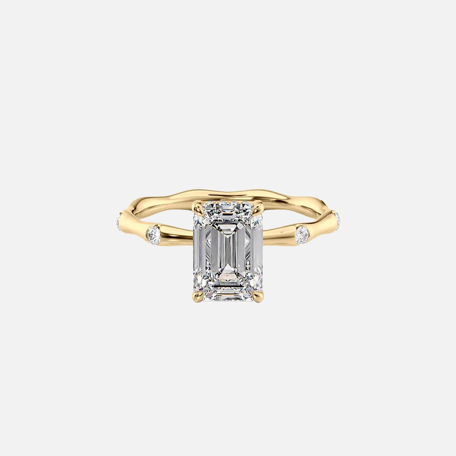  The Samantha Emerald Moissanite Ring 18k Yellow Gold 001