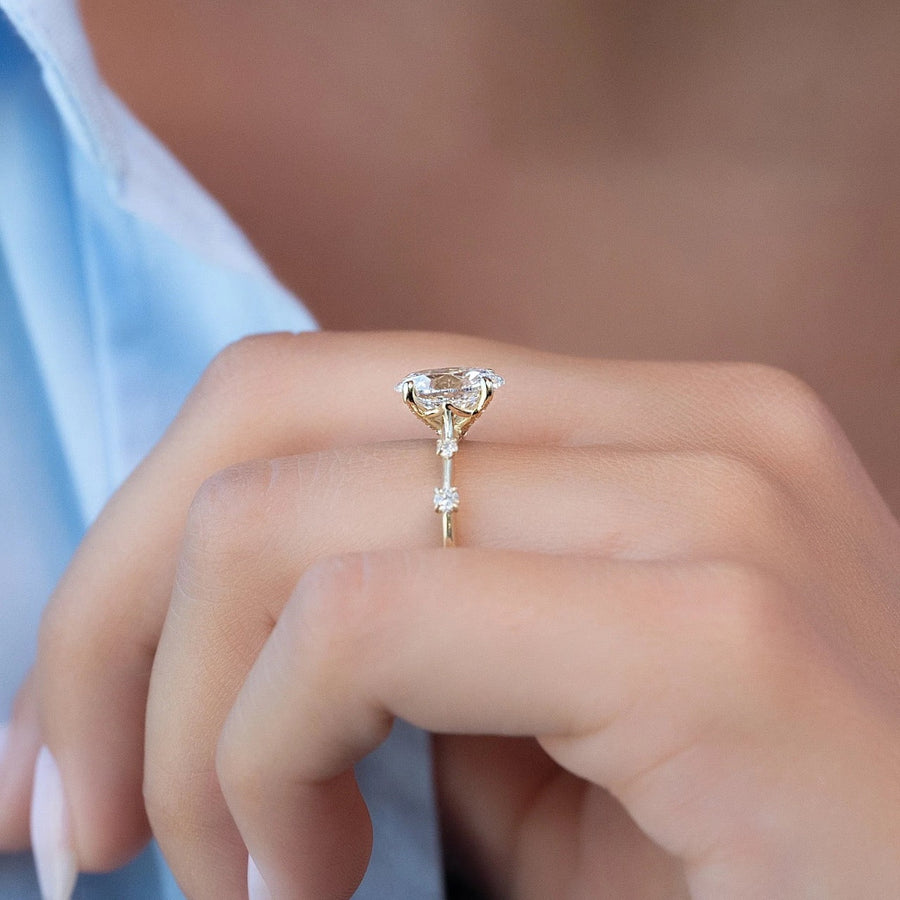 The Sasha Oval Side Stone Moissanite Ring - KNT - Engagement Rings, Wedding Bands & Fine Jewelry