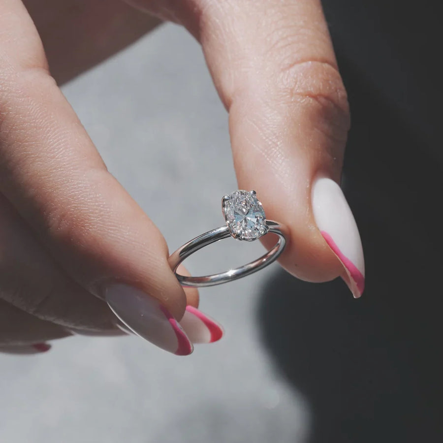  The Solitaire Alison Oval Moissanite Ring 18k White Gold 003 Final