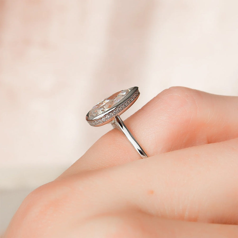  The Solitaire Charlotte Pear Lab Diamond Ring 18k White Gold 003