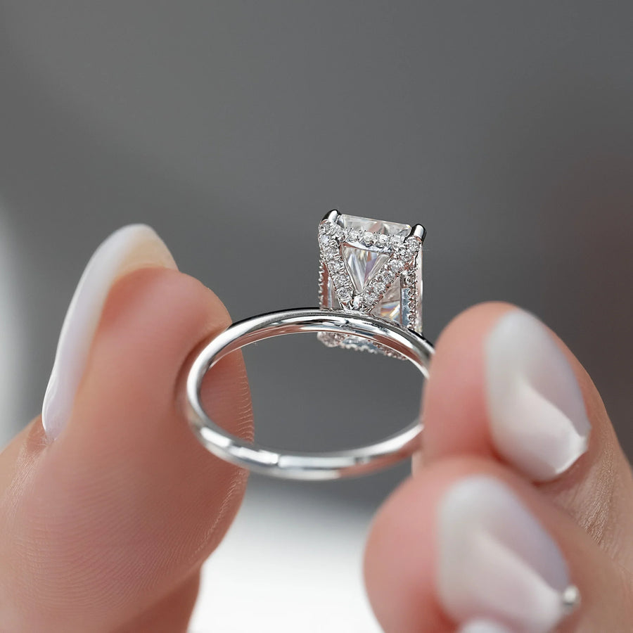  The Solitaire Crown Kamellie Radiant Lab Diamond Ring 14k White Gold 003