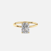 The Solitaire Crown Kamellie Radiant Lab Diamond Ring 14k Yellow Gold 001