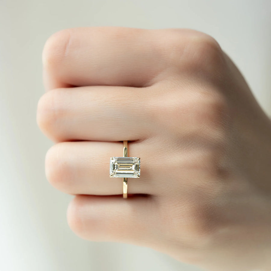  The Solitaire Eleanor Emerald Moissanite Ring 18k Yellow Gold 003